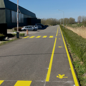 Belijning voetpad door Van Heusden Werken