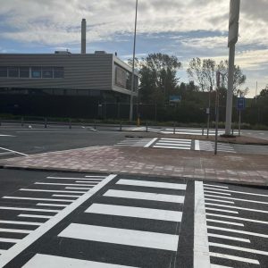 Wegmarkering oversteekplaats door Van Heusden Werken